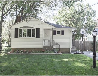 267 Prospect Hill Rd, Waltham, MA 02451