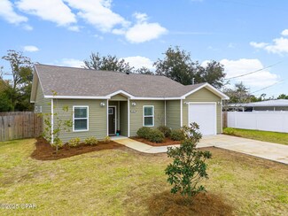 2202 Edgewood Dr, Panama City, FL 32405