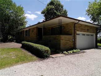 5192 Center Rd, Brunswick, OH 44212