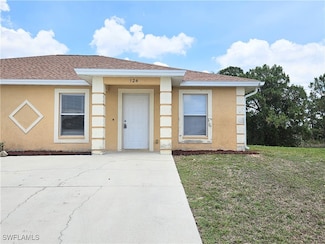 124 Ivan Ave S, Lehigh Acres, FL 33973