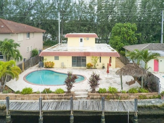 2605 SE 15th St, Pompano Beach, FL 33062