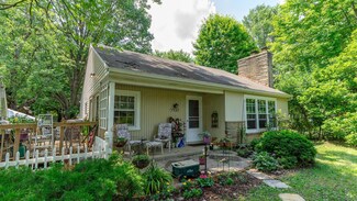 3533 Watkins Rd, Columbus, OH 43232