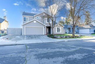 3648 N Milburn Ave, Fresno, CA 93722