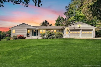 26 Thorson Rd, Oxford, CT 06478