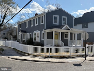 900 21st St S, Arlington, VA 22202