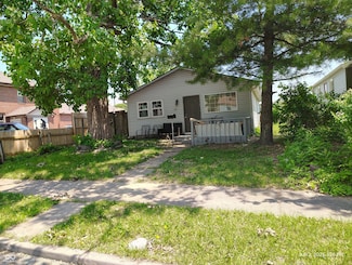 239 N 6th Ave, Beech Grove, IN 46107