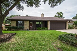 404 Allenwood Dr, Allen, TX 75002