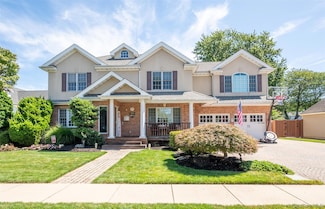 74 Broadway, Bethpage, NY 11714