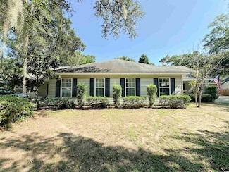 329 S Causeway Rd Unit Duplex, Pawleys Island, SC 29585