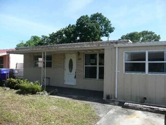 6036 Dawson St, Hollywood, FL 33023