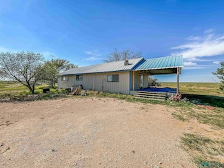 15101 N Knowles Rd, Lovington, NM 88260