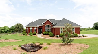 1365 Ivy Plantation, Monroe, GA 30656
