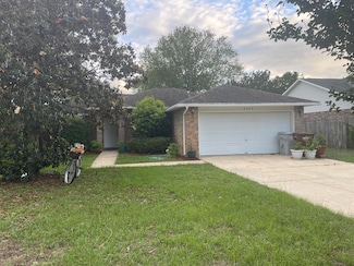 8545 Vehlin Ct, Navarre, FL 32566