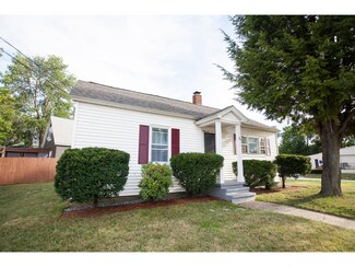 86 Depot Rd, Manchester, NH 03103