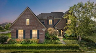 52095 Pierce Dr, Lyon, MI 48167