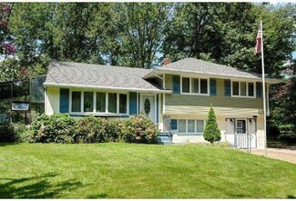1000 Copley Place N, Haddonfield, NJ 08033
