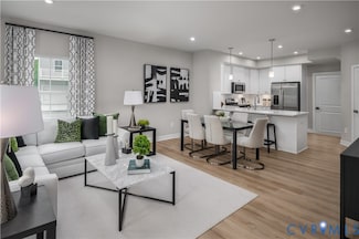 8007 Lake Laurel Ln Unit A, Glen Allen, VA 23060