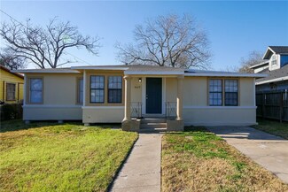 4629 Christie St, Corpus Christi, TX 78415