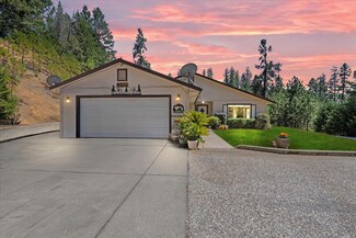 397 Washington Irving Dr, Colfax, CA 95713