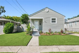 546 Honore Dr, New Orleans, LA 70121