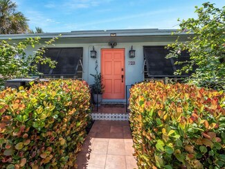 729 N Palmway, Lake Worth, FL 33460