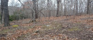 889 Muirfield Dr, Sunrise Beach, MO 65079