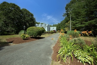 174 Little River Rd, Cotuit, MA 02635