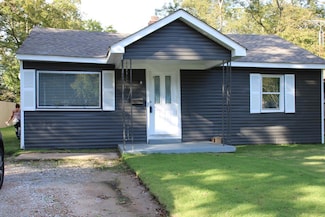 323 W Oliver Ave, West Memphis, AR 72301