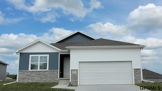 5415 N 188th St, Elkhorn, NE 68022