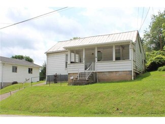 597 N Porter St, Waynesburg, PA 15370