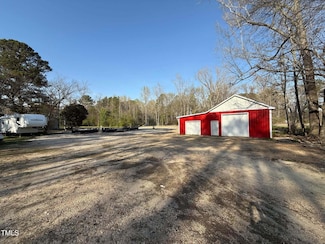 291 Pendergraft Rd, Bunnlevel, NC 28323
