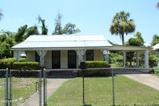 735 Sheffield Ave, Panama City, FL 32401