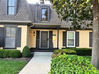 10746 Glenwood St Unit C, Leawood, KS 66211
