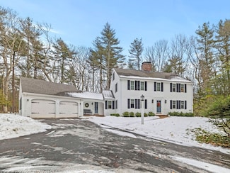 106 Walpole St, Dover, MA 02030