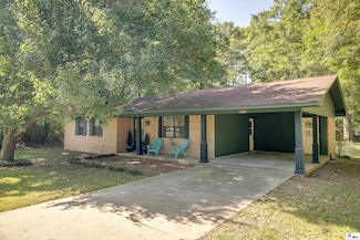 10550 Maple Dr, Bastrop, LA 71220