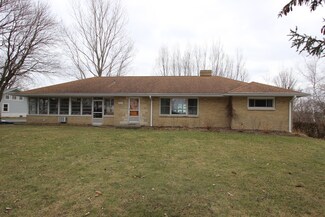 12119 Bigelow Ave, Hebron, IL 60034