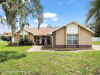 14185 Barlington St, Spring Hill, FL 34609
