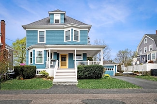 11 Hardy Rd, Swampscott, MA 01907