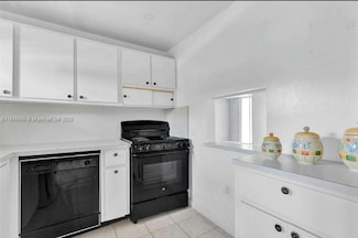 8100 Sunrise Lakes Blvd Unit 208, Sunrise, FL 33322