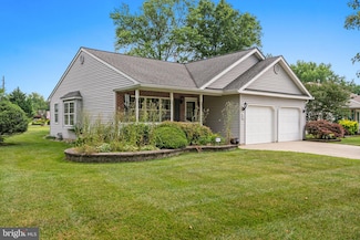 400 Village Ct, Mickleton, NJ 08056