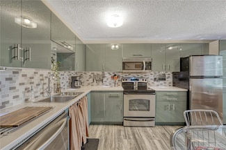 14034 E Utah Cir Unit 5, Aurora, CO 80012