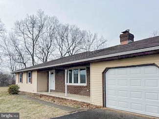 2723 River Rd, Phillipsburg, NJ 08865