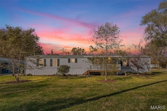 1525 Alvina Dr, Dupo, IL 62239