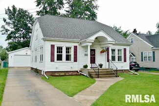 2414 W Ayres Ave, West Peoria, IL 61604