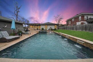 4700 Bell St, Houston, TX 77023
