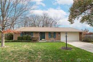 1038 Crestwood Hills Dr, Vandalia, OH 45377