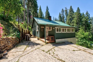 47824 Brammer Purl Rd, Oakhurst, CA 93644