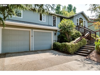 2631 Moon Mountain Dr, Eugene, OR 97403