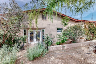 348 County Road 40, Ohkay Owingeh, NM 87566