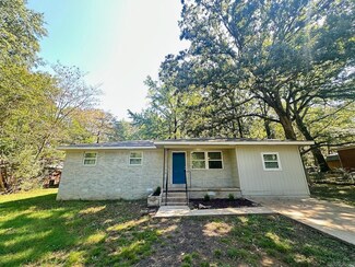 202 Rita Dr, Sherwood, AR 72076